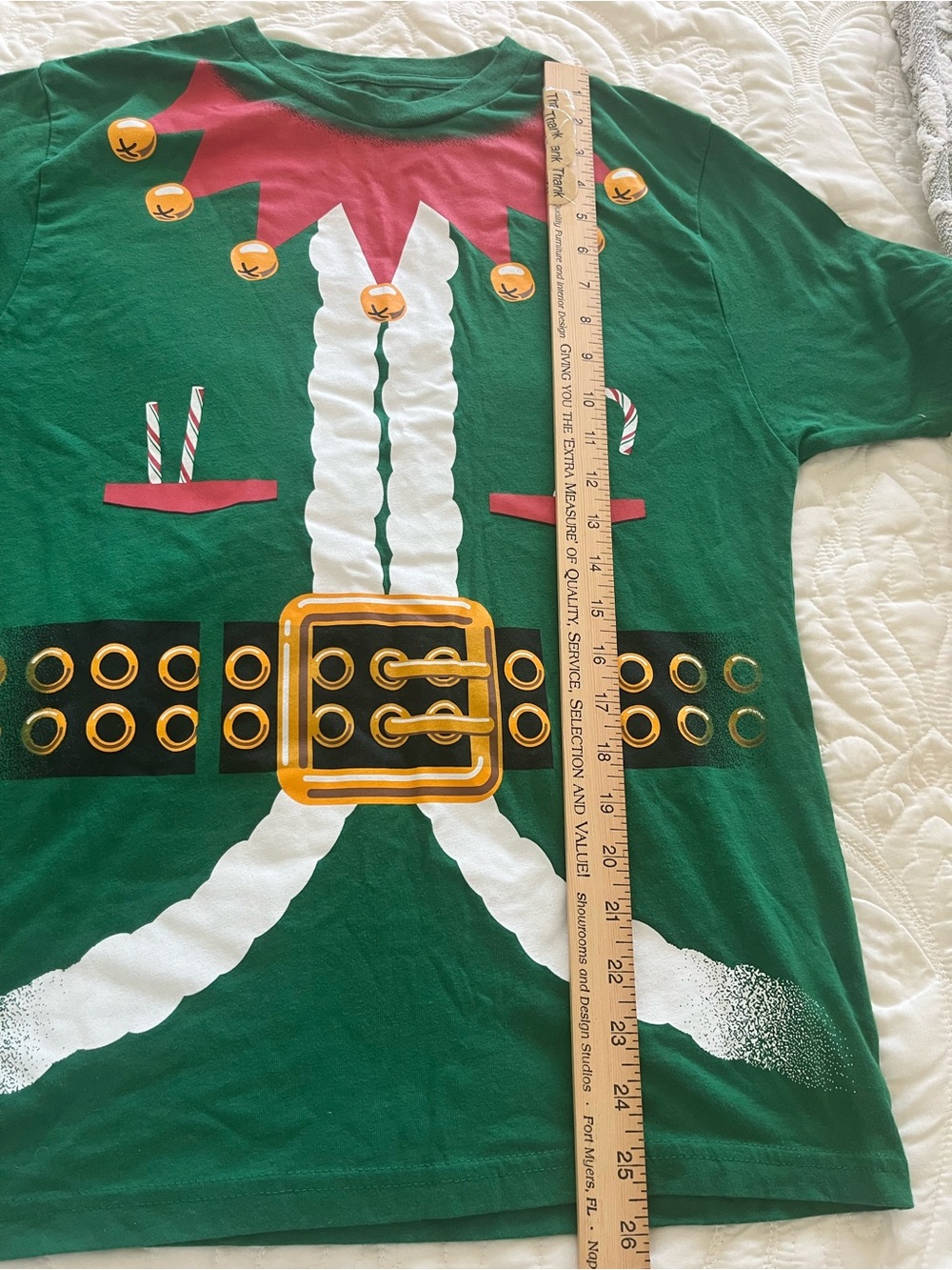 Holiday Elf Graphic Tee - Green small - Picture 3 of 7